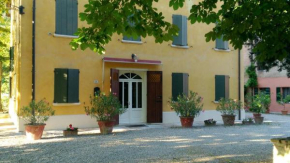 Отель B&B IL NAVIGLIO  Бастилья